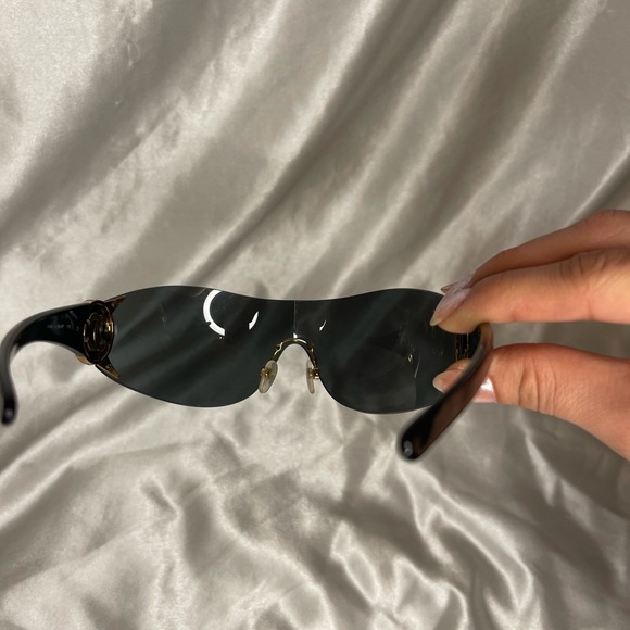 Chanel Sunglasses - Picture 5 of 11